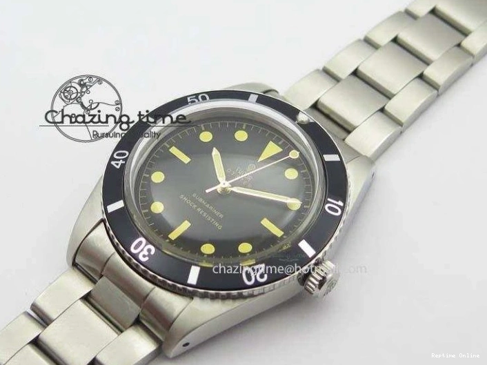 0127 Vintage Oyster Submariner No Date SS Black Dial On SS Bracelet A AllSeason 3851